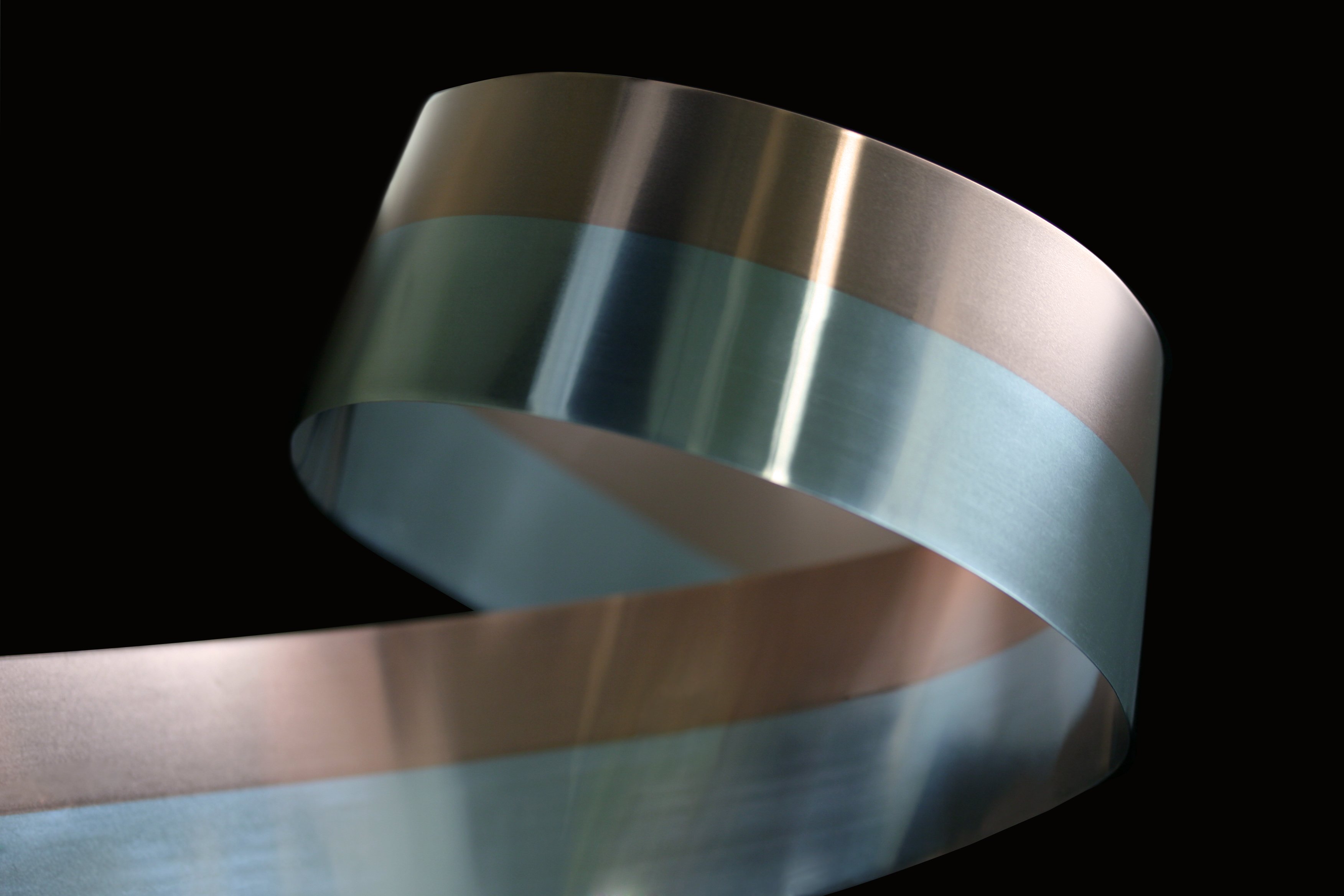 Copper to aluminum clad strip